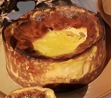 Pineapple Tart Basque Cheesecake